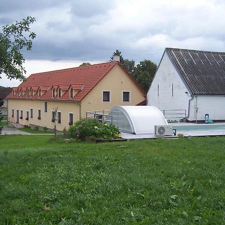 Penzion U Krumlova Srnín Exterior foto